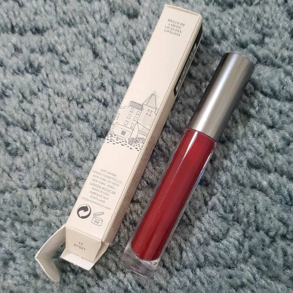 NEW! Cargo Essential Lip Gloss Prague